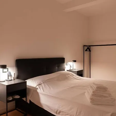 Piazza Duomo Cathedral View Appartamento Brescia