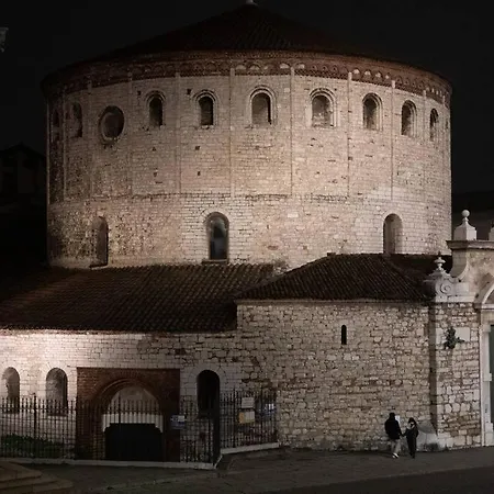 Piazza Duomo Cathedral View Appartamento Brescia